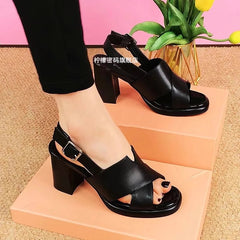 Wszechstronne skórzane buty z obcasami