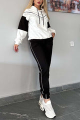 Damski dres z kapturem i nadrukiem w stylu casual