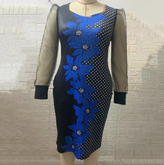 Wąska sukienka z długimi rękawami i siatkowym nadrukiem