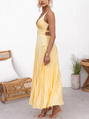 Sheree – Plisowana Sukienka maxi z Dekoltem w Szpic