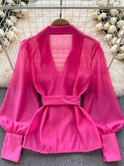 Koszula z długim rękawem i prześwitującym paskiem z klapami z 2025 roku