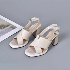 Wszechstronne skórzane buty z obcasami