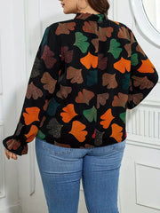 Elegancki, wygodny top w kwiaty z długim rękawem i dzwonkowatymi rękawami