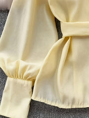 Koszula z długim rękawem i prześwitującym paskiem z klapami z 2025 roku