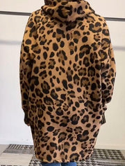 Damska bluza z długim rękawem i nadrukiem w panterkę