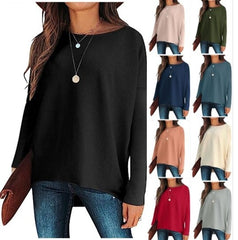 Damski sweter z dzianiny o nieregularnym, oversize'owym rękawie typu Dolman