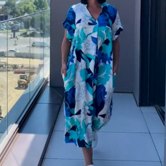 Damska, elegancka elegancka sukienka w dekolcie