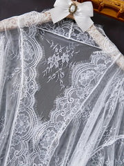 Komplet damskiej koronkowej koszuli nocnej