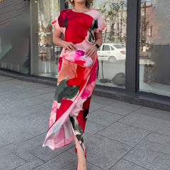 Elegancka, długa sukienka damska z nadrukiem kwiatowym