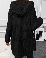 Damska wełniana kurtka z kapturem i długimi rękawami