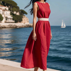 Elegancka, jednokolorowa, bezrękawa, długa sukienka z paskiem