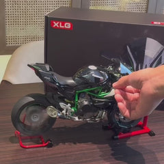 🏍️Model motocykla H2R z uruchamianiem silnika, sterowaniem przepustnicą i symulacją rozpylania spalin, idealny prezent dla mężczyzn🎁