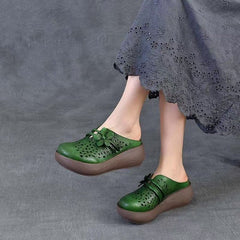 Retro Skórzane kapcie z wycięciami