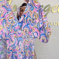 💖2025 Summer New-50% zniżki 💖women z drukowanych skoków z dekoltem w szynie