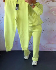 Dwuczęściowy zestaw z bluzą i spodniami w jednolitym kolorze