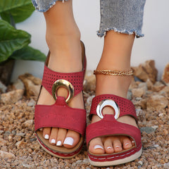 Swobodny oddychanie kobiet na sandałach platformowych ortopedycznych