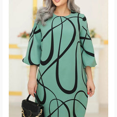 🌸 Sukienka z nadrukiem i okrągłym dekoltem i rękawami o długości 3/4