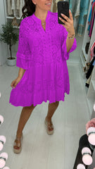 Sukienka koronkowa zakrywająca ciało