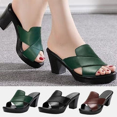 DAMSKIE SANDAŁY WSUWANE NA WYSOKIM OBCASIE