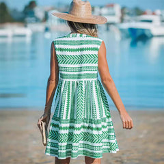 Damska Codzienna Sukienka Bez Rękawów z Dekoltem w Serek i Wzorem