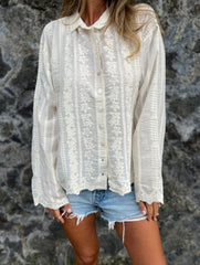 Koszula z haftem kwiatowym