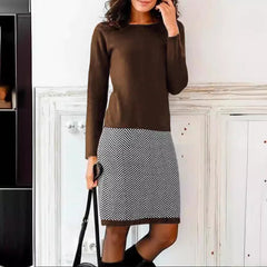 Jednolita, patchworkowa sukienka w pepitkę o dopasowanym kroju