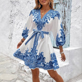 Sukienka damska z nadrukiem Paisley i dekoltem w serek w kształcie litery A