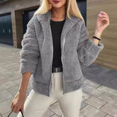 Wełniana kurtka wierzchnia z kapturem na jesień i zimę