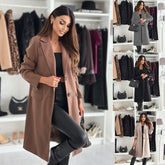 Wełniany płaszcz z kołnierzykiem i długi płaszcz