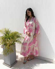 💃Damska letnia sukienka maxi z dekoltem w serek w leśne wzory👗