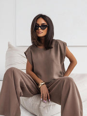 Elegancki damski dwuczęściowy garnitur w jednolitym kolorze