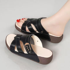 Sandały korekcyjne o grubej podeszwie