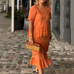 Damska plisowana sukienka z okrągłym dekoltem i warstwami