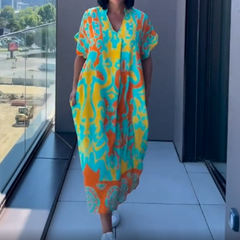 Damska, elegancka elegancka sukienka w dekolcie