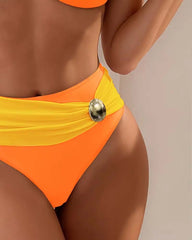 Seksowne, modne dwuczęściowe bikini