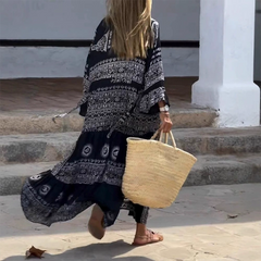 Damska luźna sukienka z nadrukiem i dekoltem w serek