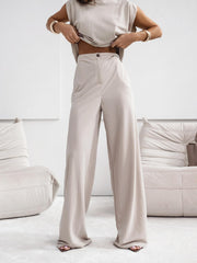 Elegancki damski dwuczęściowy garnitur w jednolitym kolorze