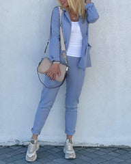 Damski garnitur w jednolitym kolorze