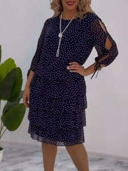 Damska sukienka z okrągłym dekoltem i cekinami