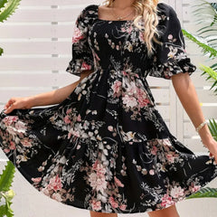 Elegancka, szturmowa sukienka z kwadratowym dekoltem i kwiatową naciskiem dla kobiet