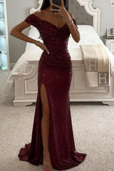 Wieczorowa sukienka maxi z cekinami i marszczonymi ramionami Diamond World