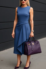 Solidna dopasowana sukienka midi z falbankami i bez rękawów