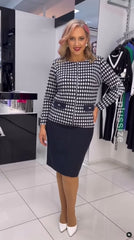 Dwuczęściowy komplet w stylu "Old Money" – góra i spódnica do kolan