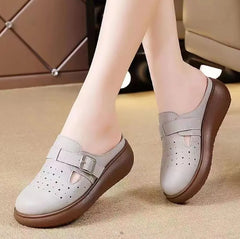 【35-42】Puste, oddychające, grube, miękkie, skórzane kapcie