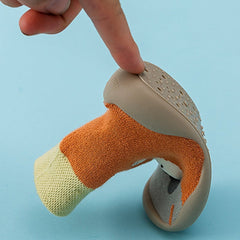 🔥Nowe jesienno-zimowe skarpetki w kreskówkowym stylu