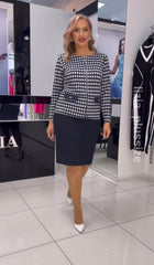 Dwuczęściowy komplet w stylu "Old Money" – góra i spódnica do kolan