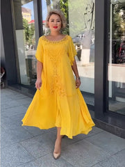 🌺2025 Nowa modna jednokolorowa sukienka w stylu etnicznym z koronką i dużą spódnicą