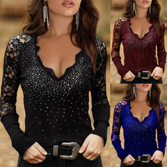 Damski T-shirt z długim rękawem i koronką, z dekoltem w kształcie litery V