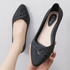 Eleganckie damskie buty ortopedyczne na płaskim obcasie