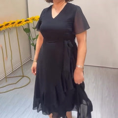 Elegancka, zwiewna sukienka z szyfonu z marszczonym dołem dla kobiet